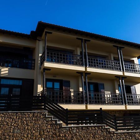Helianthus Guesthouse 아몰리아니 외부 사진