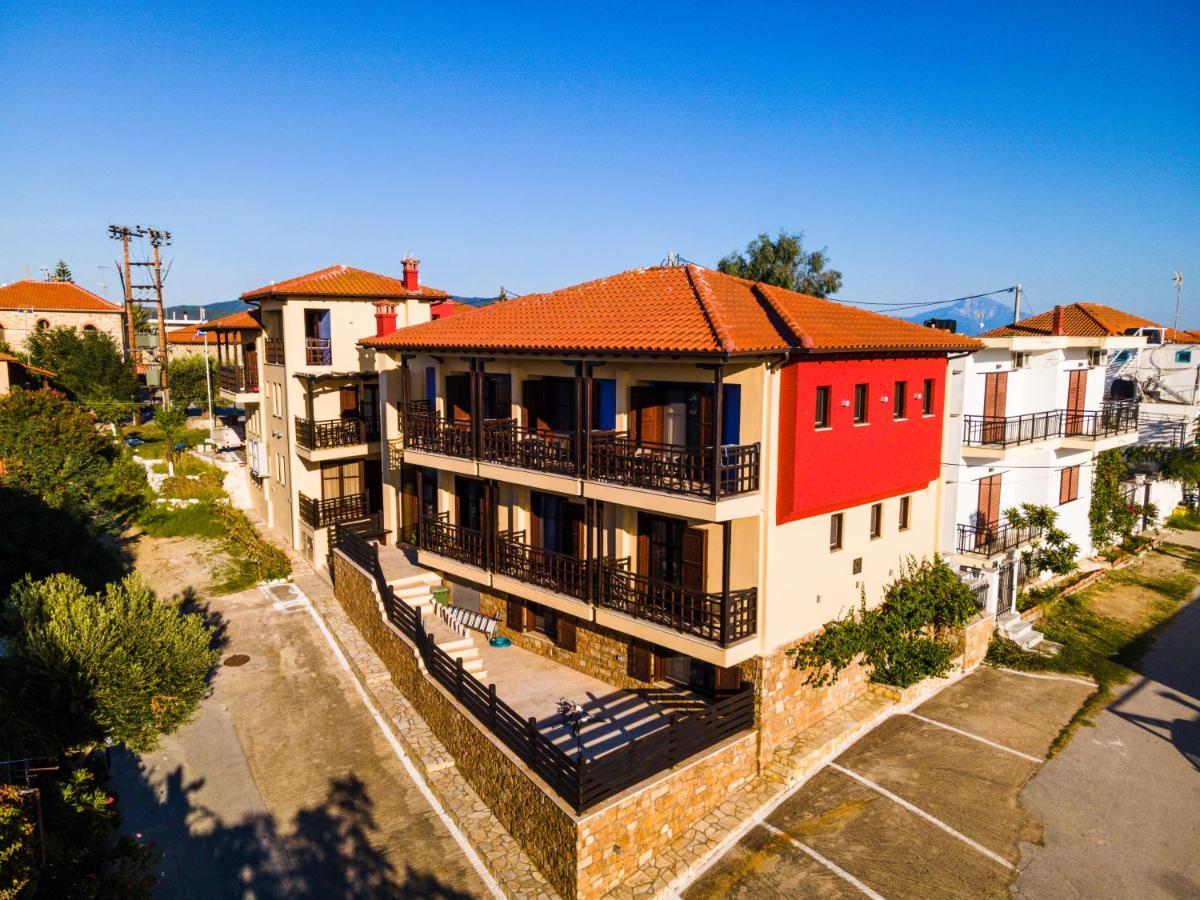 Helianthus Guesthouse 아몰리아니 외부 사진