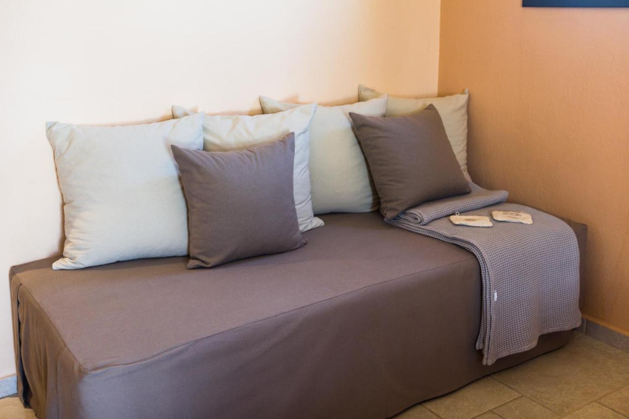 Helianthus Guesthouse 아몰리아니 외부 사진