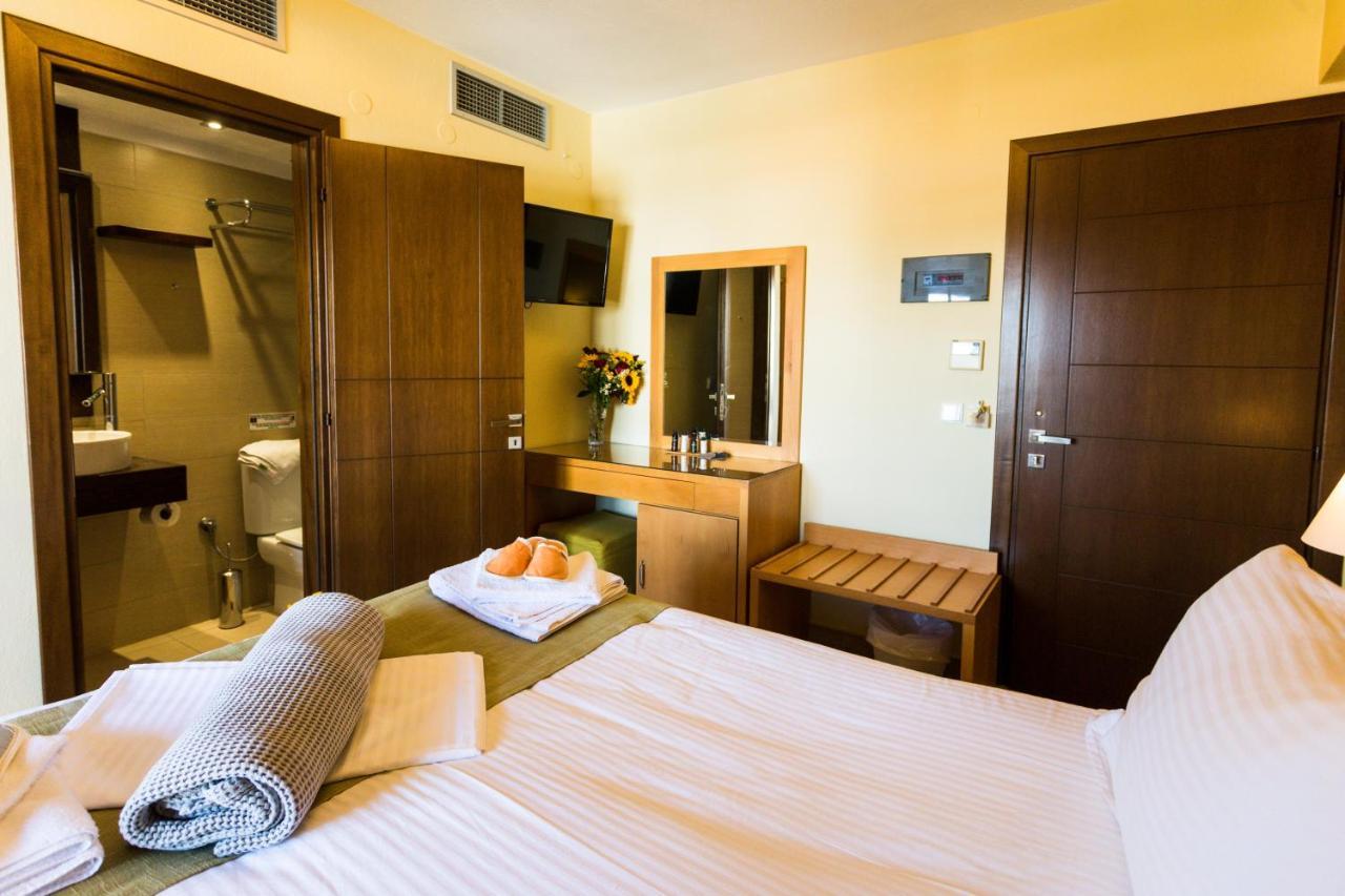 Helianthus Guesthouse 아몰리아니 외부 사진